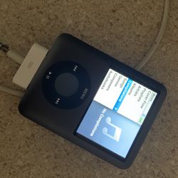 iPod Nano 8GB ( 1st Generation )