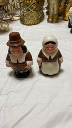 Thanksgiving salt and pepper shakers