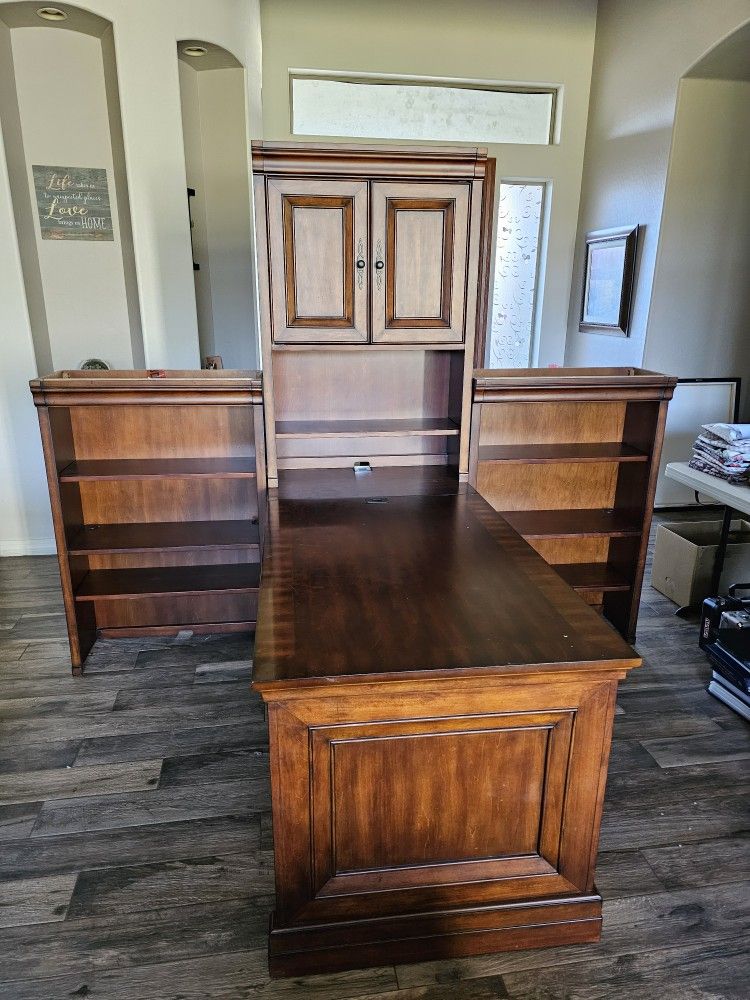 Desk, Hutch, 2 Bookshelves
