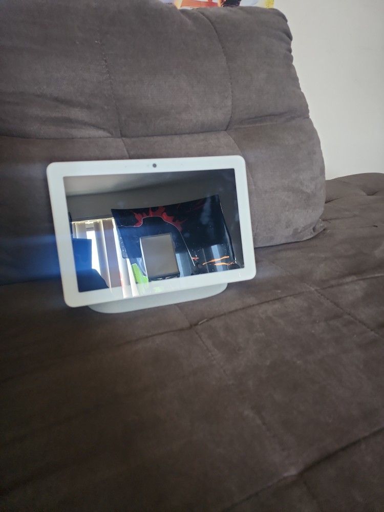 Google Max HUB