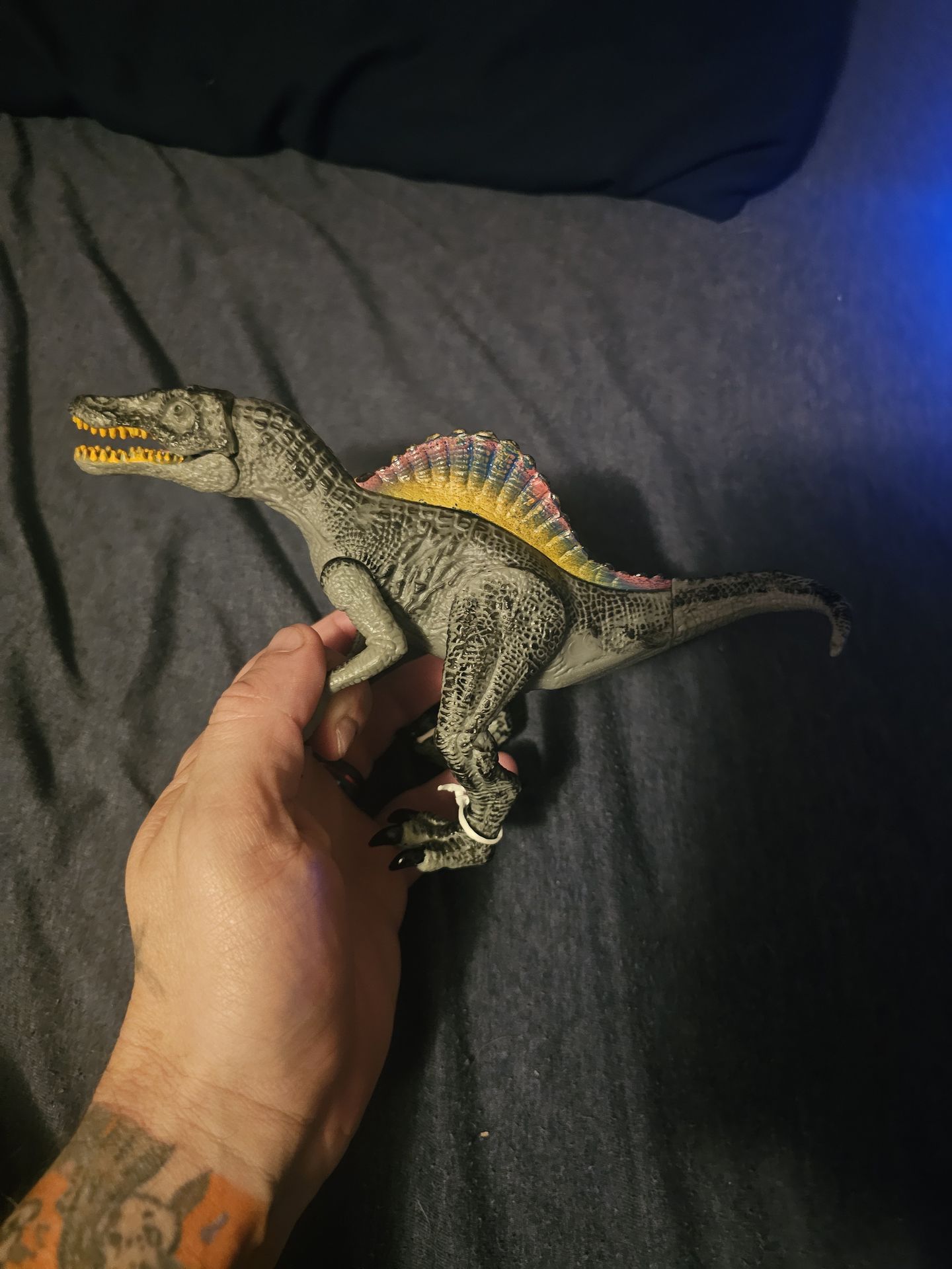 Spinosaurus jurassic world toy