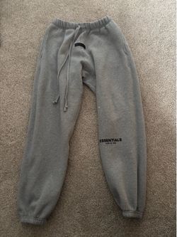 Essentials Sweats Grey