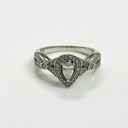 14K White Solid Gold Diamond Ring