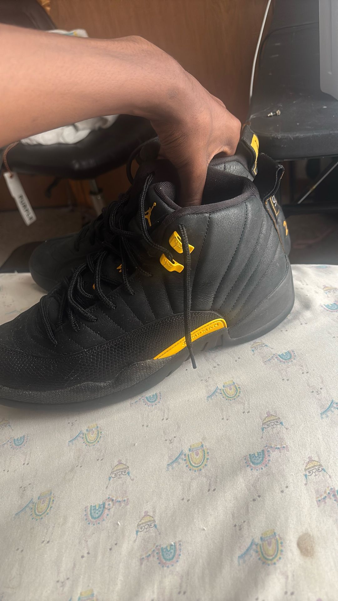 jordan 12 retro black taxi