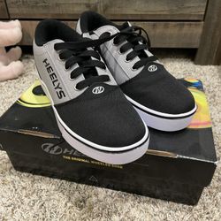 Heelys Shoes