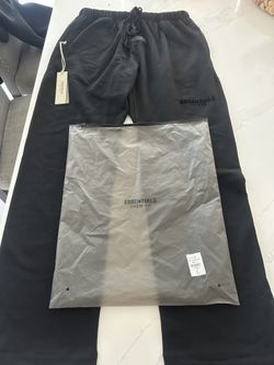 Essentials Sweats 