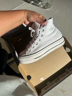 White women converse