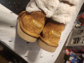 Girls Shoes