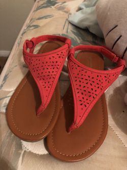 Girl sandals