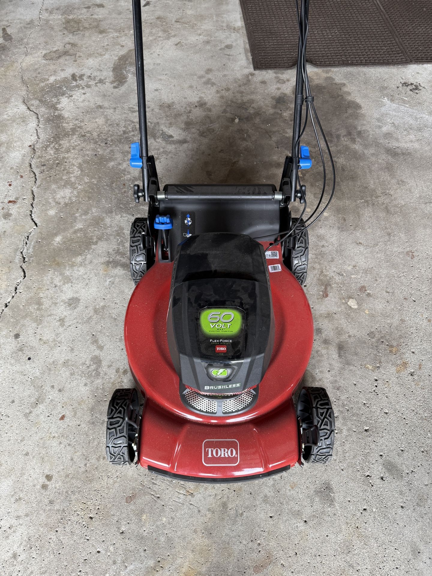 Toro 21466 60V Flex Force Lawn Mower And Trimmer