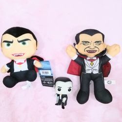 Dracula Universal Plushes New With Tags And A Dracula Funko Pop. $10 Takes Everything 