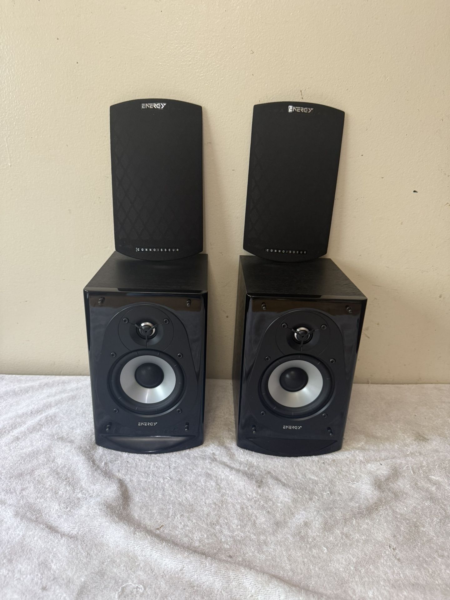 Energy Connoisseur CB Home Audio Bookshelf Speakers Excellent