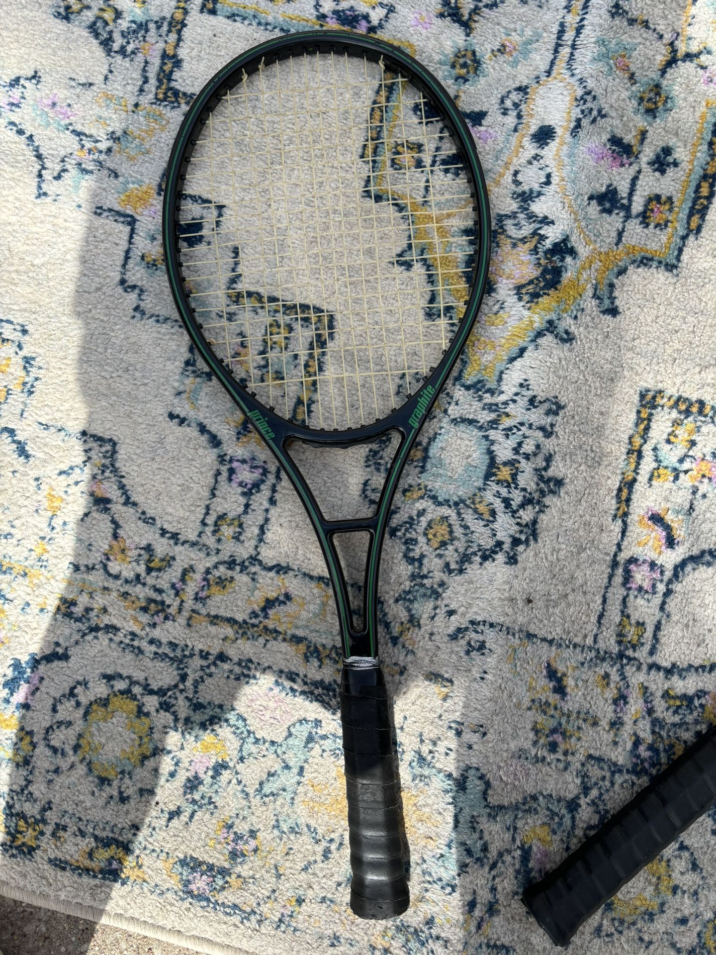 Like New Yonex Graphite Tennis Racket 