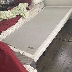 Serta Adjustable Twin Bed 