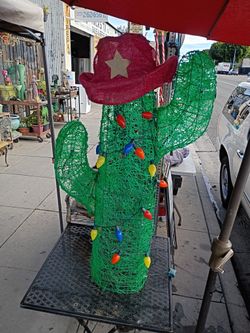 Super 😊 Fun Cactus Christmas Tree  4feet Tall