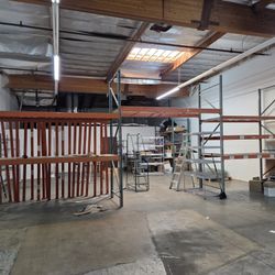 Heavy Duty Pallet Rack With Wire Deck