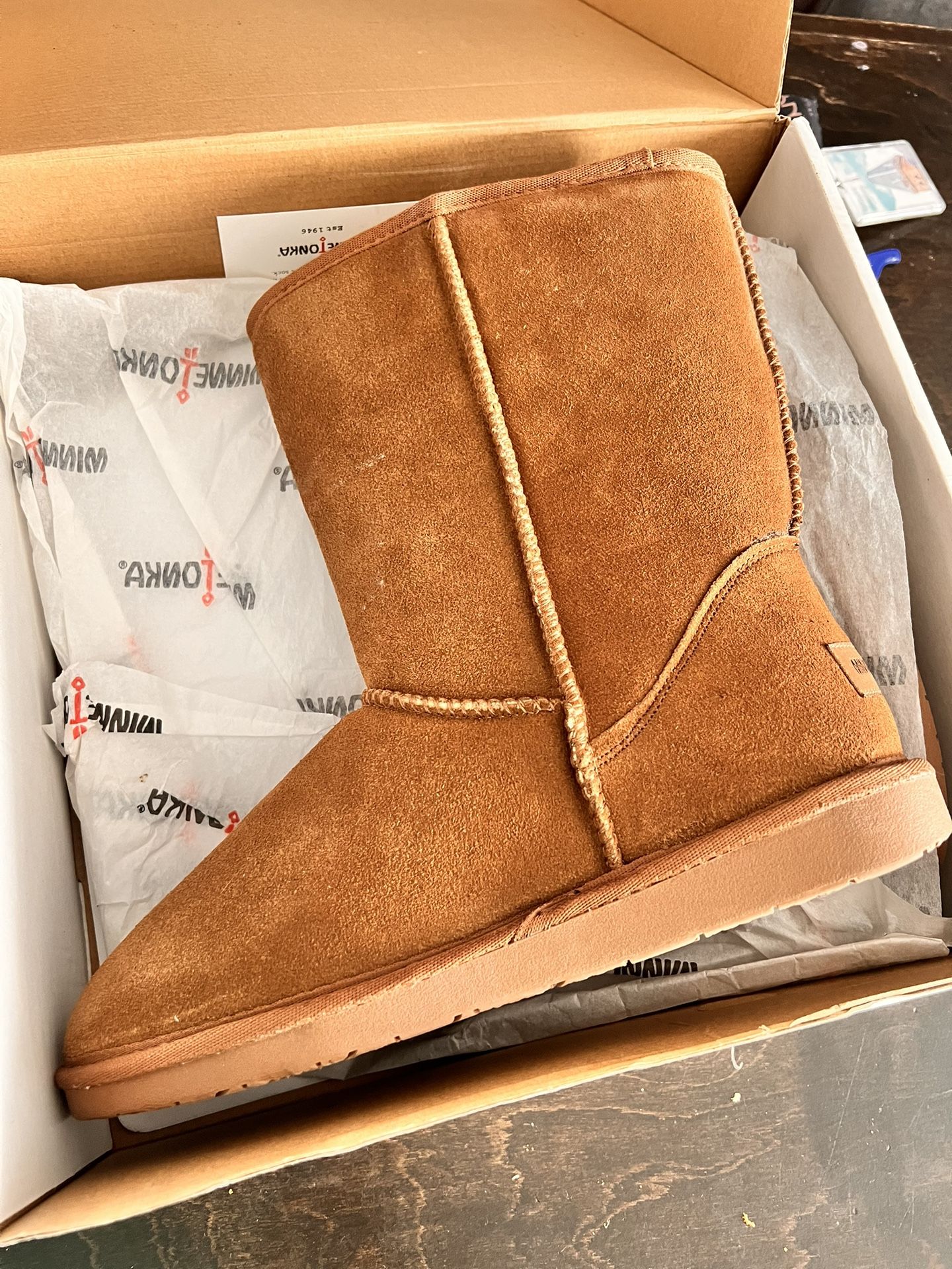 Size 9 Minnietonka Boots