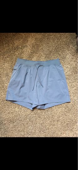 Lululemon Men Size Medium