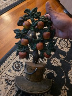 Cast Iron Apple Tree Doorstop