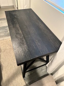 Black Wood Wayfair Desk/Table