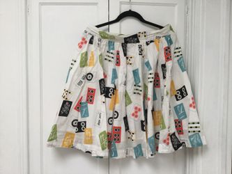 Trashy Diva skirt size 16