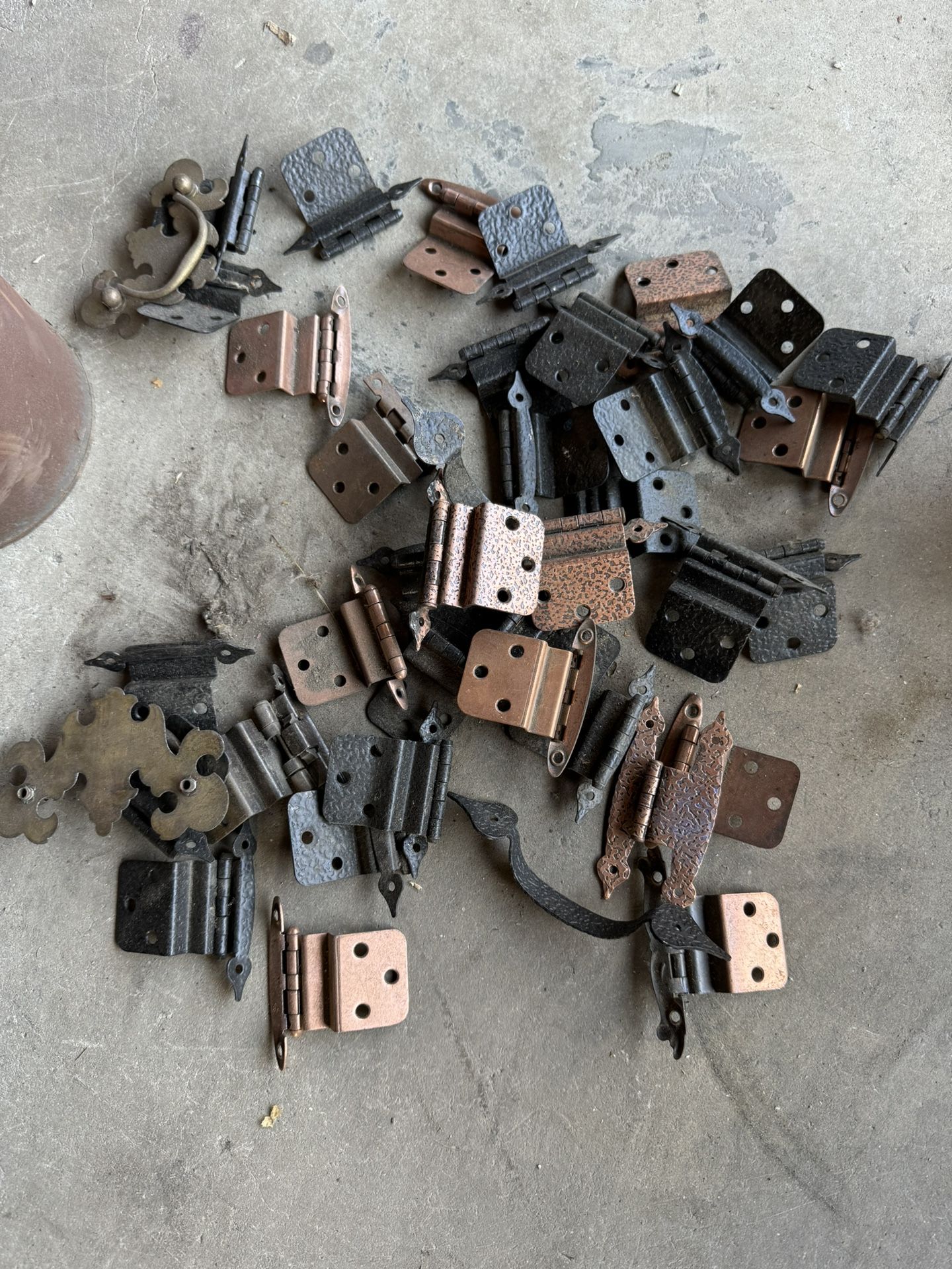 Vintage cabinet hinges