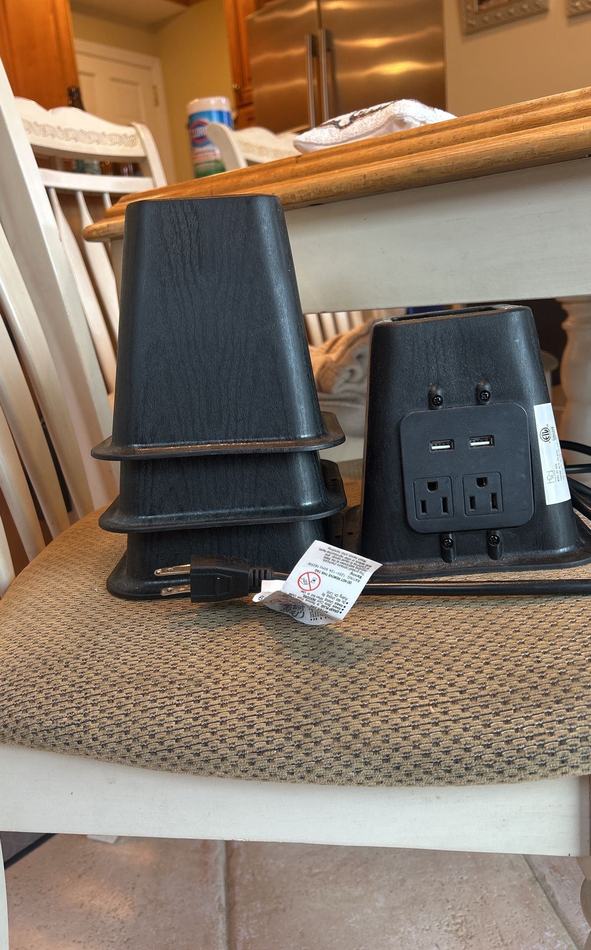 Bed risers With Outlet And USB