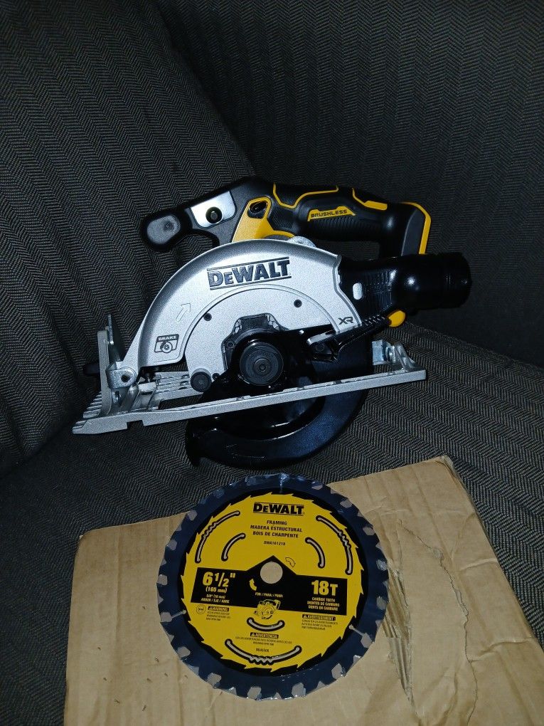 Dewalt 20v Xr Circular Saw 6 1/2
