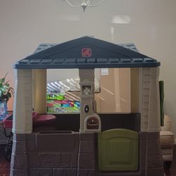 Step2 Happy Home Cottage & Grill Kids Playhouse USED