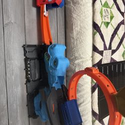 Trex Hot Wheels Track