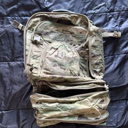 Military surplus multicam aviator bag