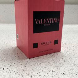 Valentino Donna Born In Roma Intense 