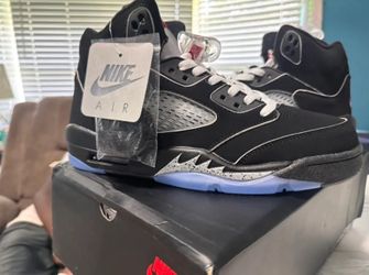 Jordan 5 Metallics