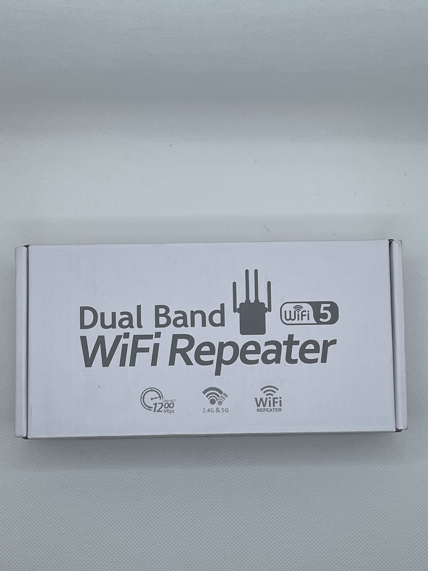 Dual Band WiFi 5 Repeater