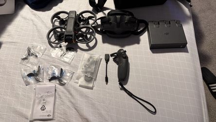 DJI. Avatar 2 fly more combo