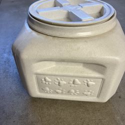 Animal Food Storage Container