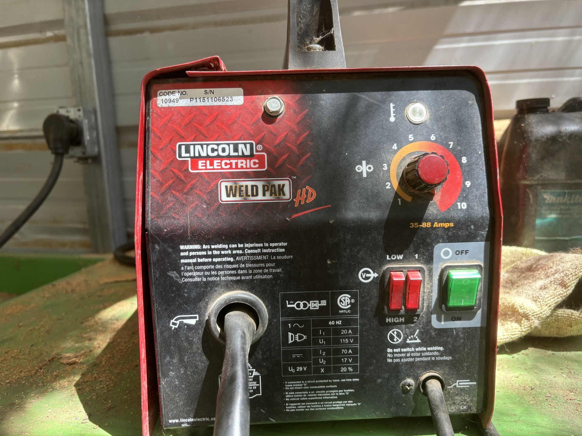 LINCOLN 10949 88 Amp Weld Pack HD Flux-Core Wire Feed Welder
