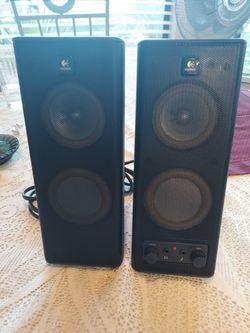 Logitech X-140 Multimedia Speakers