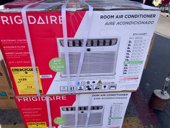 Frigidaire window air conditioner.  15000 BTU 110v  plug in