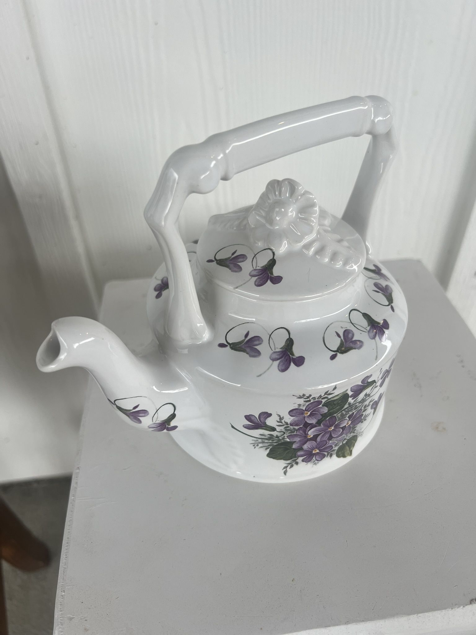 Vintage Arthur Wood Floral Teapot
