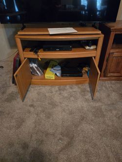 Tv stand