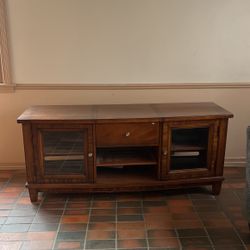 tv stand