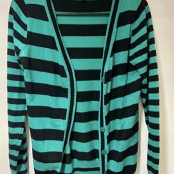 Womens Cardigan Size Medium 