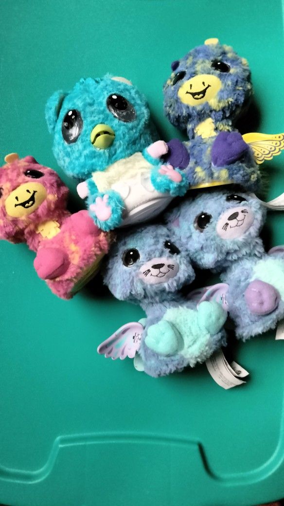 Five Hatchimals Hatchbabies