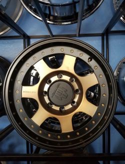 Set de rines Nuevos 18 inch 8 hoyos