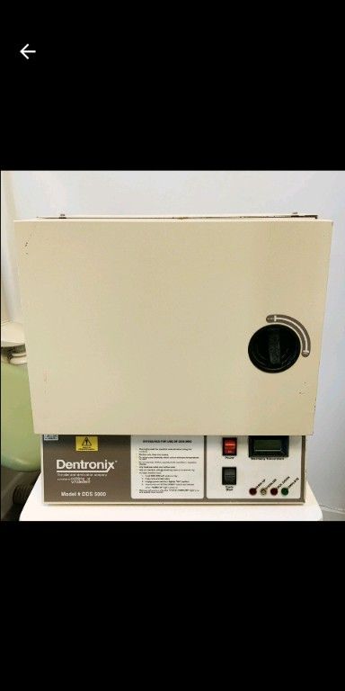 Used Dentronix DDS 5000 Digital Dry Heat Sterilizer/Autoclave