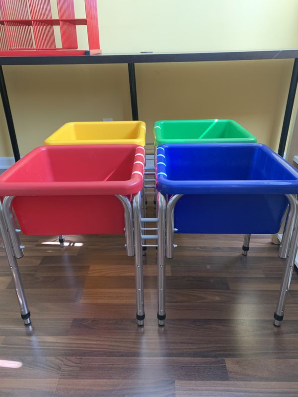 Lakeshore sensory table for Sale in Oak Lawn, IL OfferUp