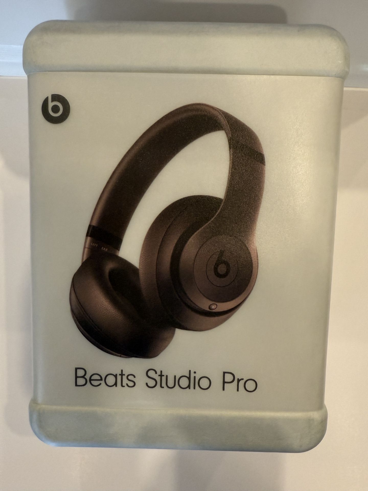 Beats By Dr. Dre Studio Pro/ Wireless Over Ear Cancelling Headphones