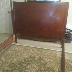 Queen Size Bedroom Set