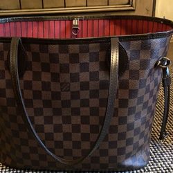 Louis Vuitton Damier Never full MM In Excellent Condition Authentic